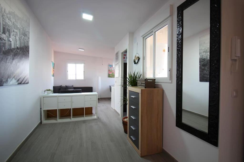 Suite Puerta Osario Con Terraza 세비야 외부 사진