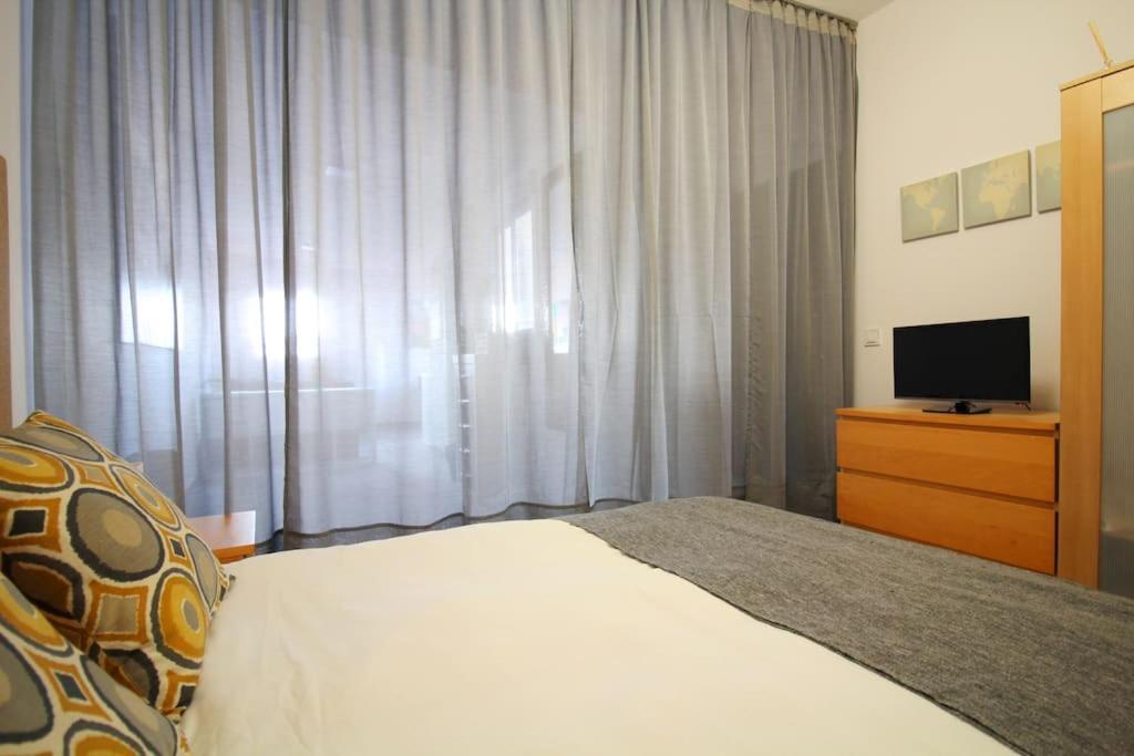 Suite Puerta Osario Con Terraza 세비야 외부 사진